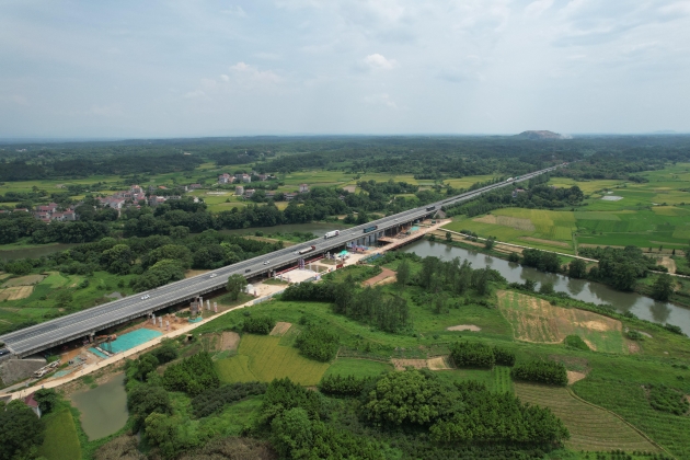 G45大廣高速（吉安至南康）改擴(kuò)建工程項目